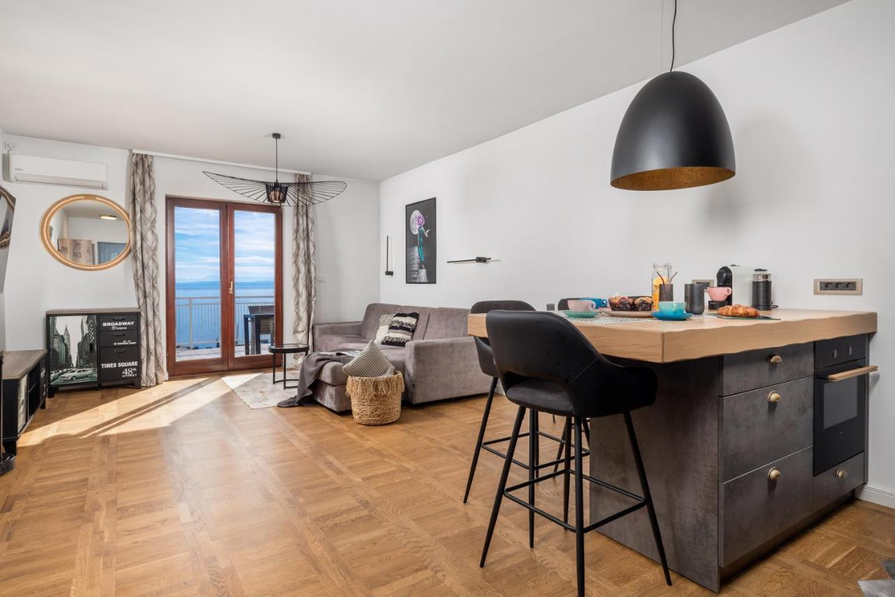 Apartment Mak Opatija Exterior photo